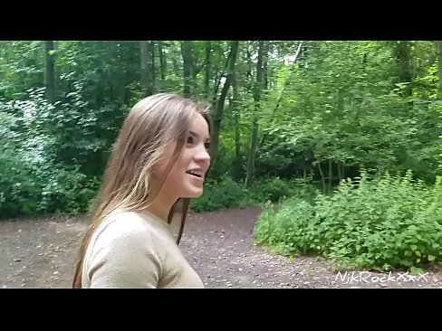❤️ Evelinari toki publiko batean izorratzen genuela proposatu nion! Baietz esan zuen. Orduan ipurdian izorratu eta ahoan esperma. Orduan bere burua haserretu zen. Porno %eu.porngameshub.ruan ❌❤